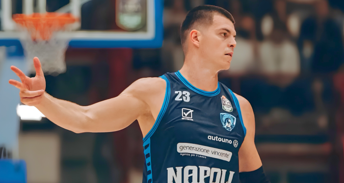 Napoli Basketball-Reggio Emilia 99-93, azzurri in campo all’Alcott Arena